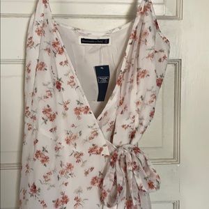 Abercrombie floral wrap dress